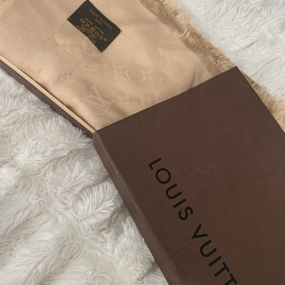 💯 Authentic Louis Vuitton Monogram Shine Gold - Picture 2 of 3